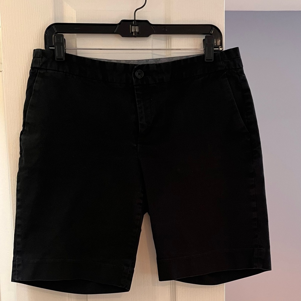 Women’s Banana Republic Black Shorts